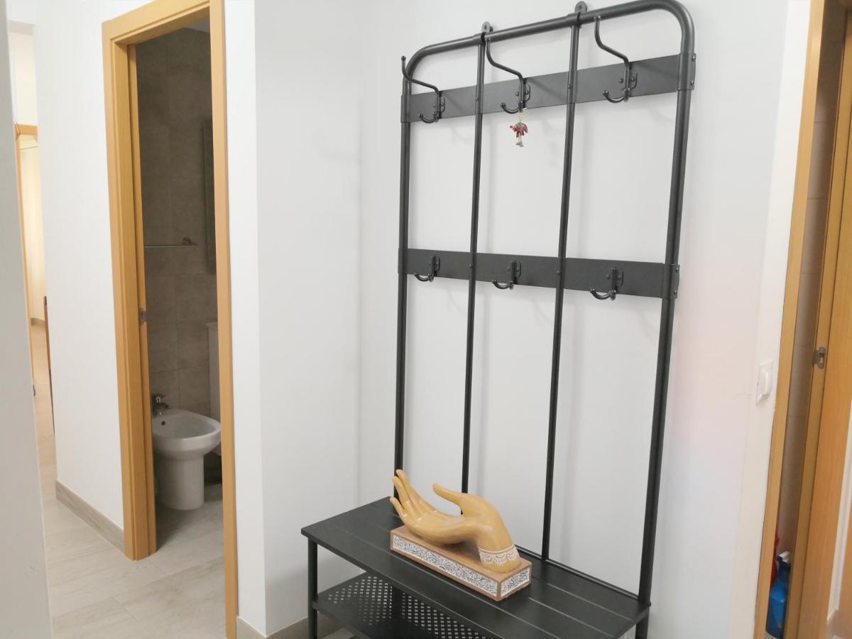 Confortable Y Luminoso Piso 5 Camas مالقة المظهر الخارجي الصورة