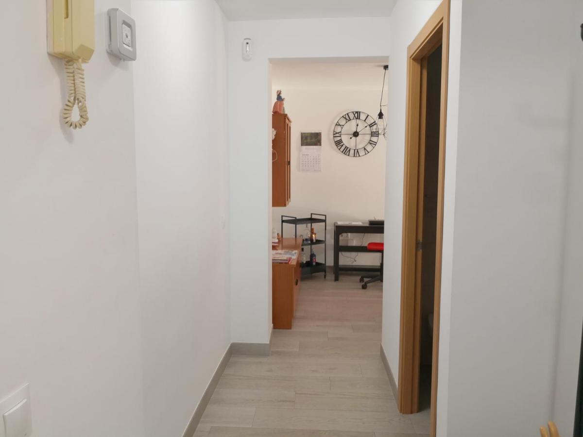 Confortable Y Luminoso Piso 5 Camas مالقة المظهر الخارجي الصورة